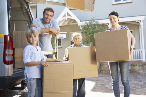 Commercial moving support in Lambeth